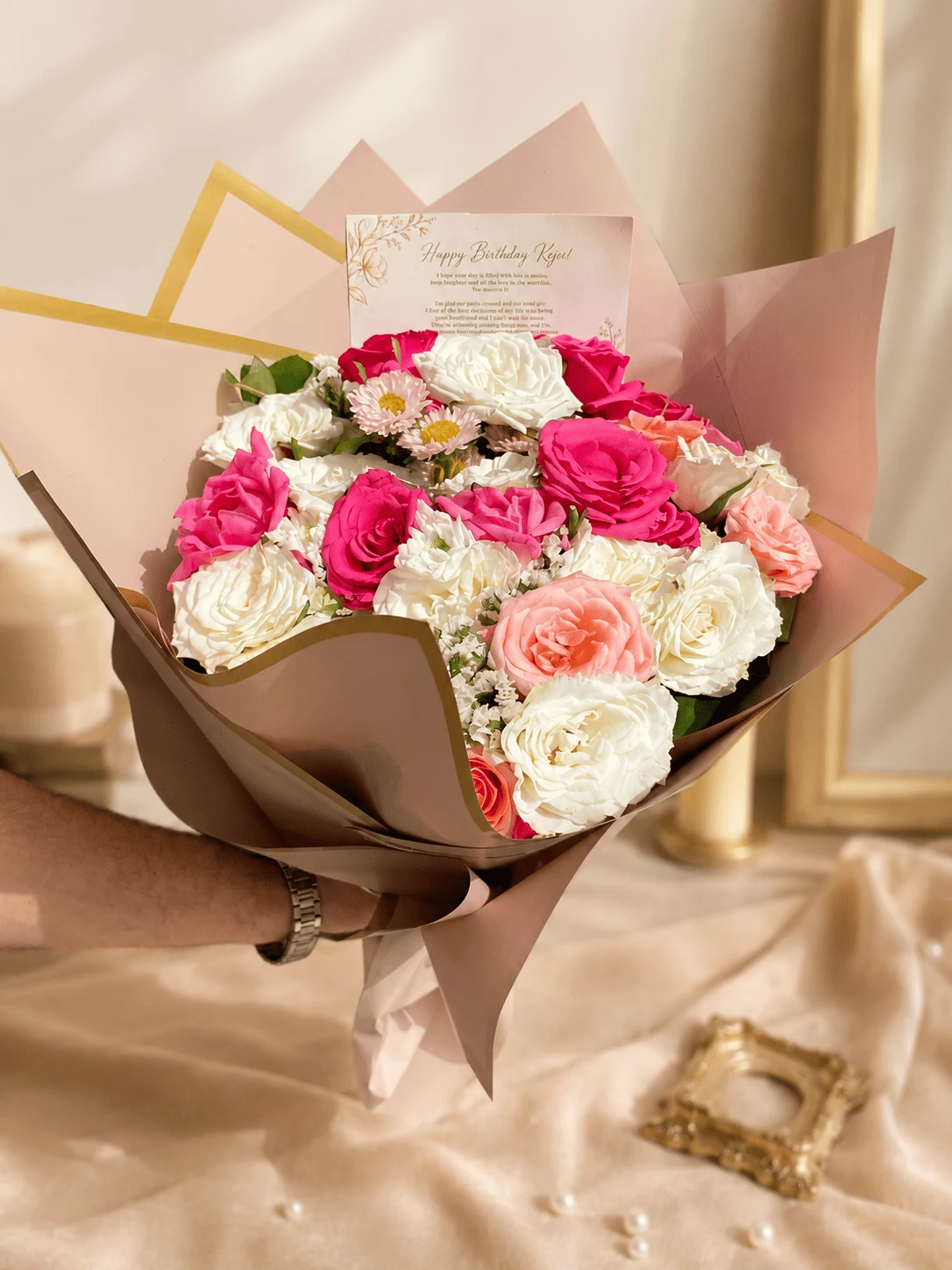 Pink, fuchsia and white birthday bouquet with a personalised card, flower delivery Fes